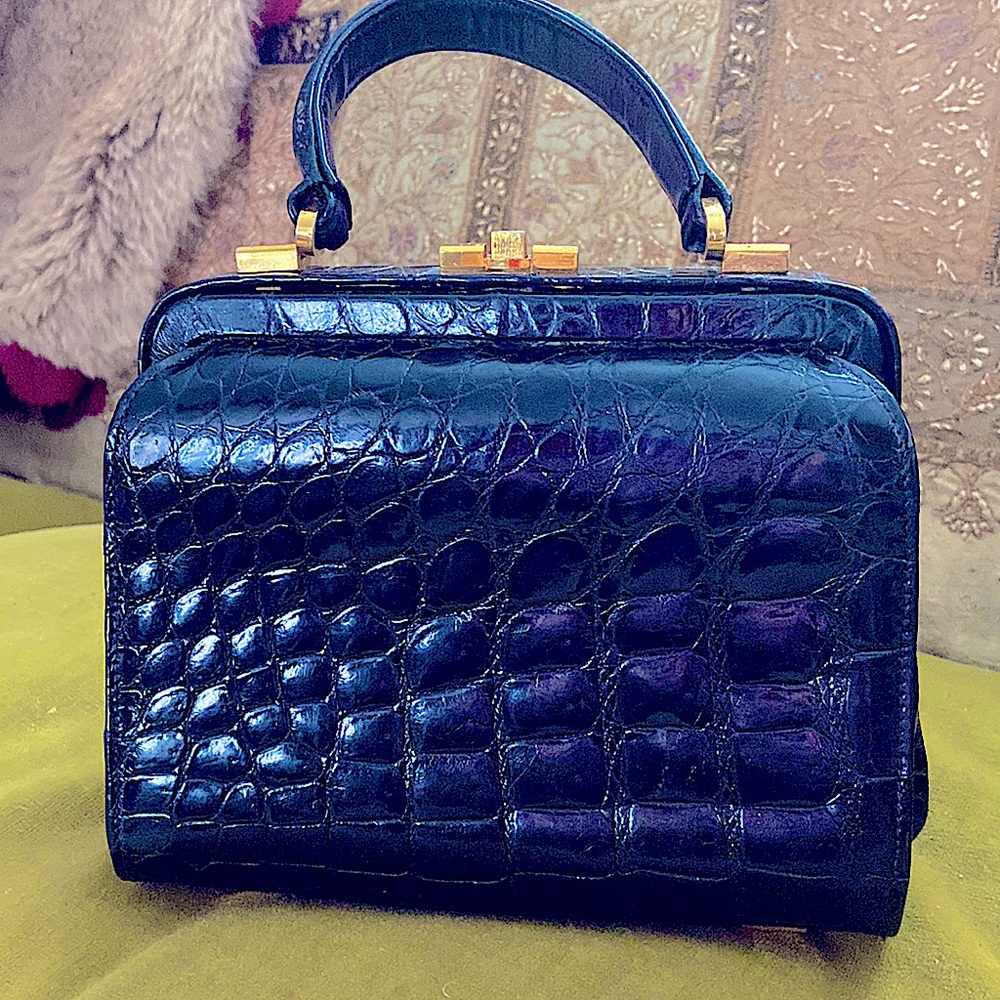 Authentic Alligator. Rare, mini doctors bag